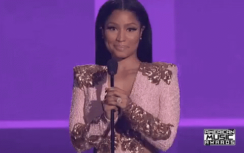 Nicki Laughing GIF - Nickiminaj Lol American Music Awards GIFs
