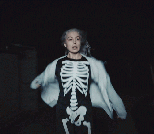 Running Phoebe Bridgers GIF - Running Phoebe Bridgers I Know The End Song GIFs