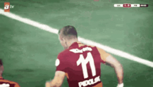 Galatasaray Luqman Podolski GIF - Galatasaray Galata Luqman Podolski GIFs