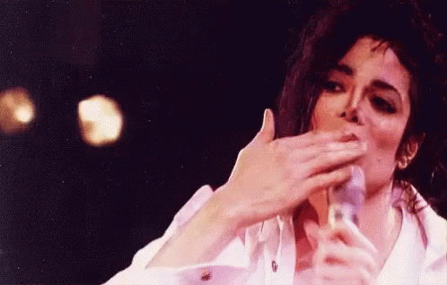 Micheal Jackson Blow A Kiss GIF - Micheal Jackson Blow A Kiss King Of Pop GIFs