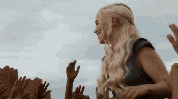 Daenerys Targaryen Got GIF - Daenerys Targaryen Got Queen GIFs