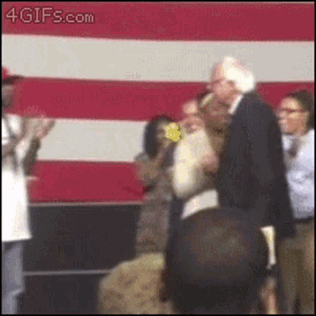 Bernie Sanders Pandering GIF - Bernie Sanders Pandering Shake GIFs