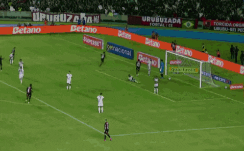 a soccer player with the number 29 on their jersey