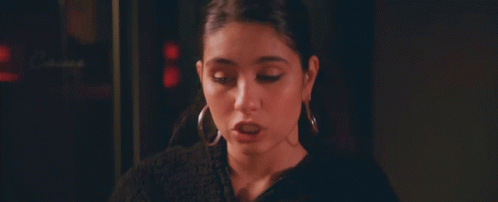 Cause No One Has Much Figured Out Alessia Cara GIF - Cause No One Has Much Figured Out Alessia Cara I Choose GIFs