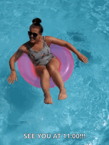 Pool Snurr GIF - Pool Snurr Emma GIFs