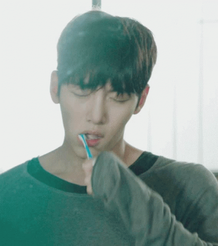 Ji Chang Wook South Korean Actor GIF - Ji Chang Wook South Korean Actor Brushing Teeth GIFs