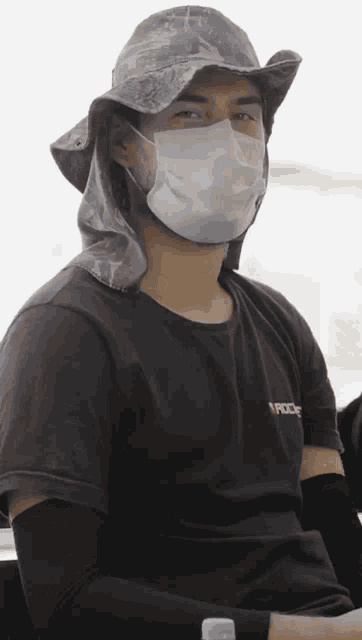 Peguenomeu GIF