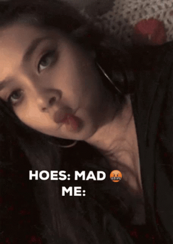 Mad Me GIF - Mad Me Pout GIFs