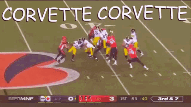 a football game is being played between the corvettes and the steelers