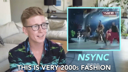 This Is Very2000s Fashion Old Fashioned GIF - This Is Very2000s Fashion 2000s Fashion Old Fashioned GIFs