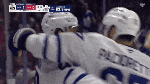 a hockey game is being played between the nylanders and the maple leafs