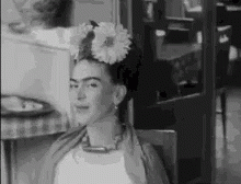 Fridah Kahlo GIF - Fridah Kahlo GIFs