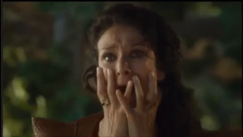 Crying GIF - Game Of Thrones Cry Ellaria GIFs