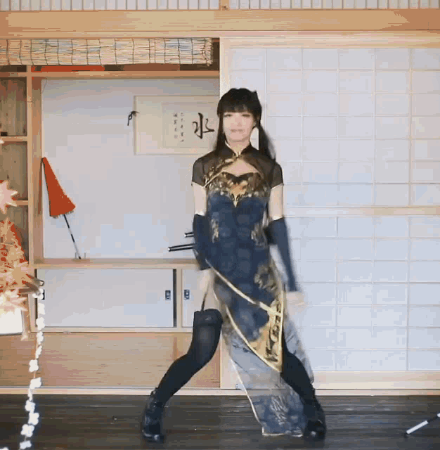 Chinese Clothes Chinese Dress GIF - Chinese Clothes Chinese Dress Chinese GIFs