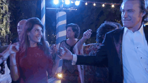 Dancing Toula GIF - Dancing Toula Ian GIFs