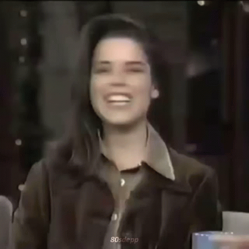 Neve Campbell Interview GIF - Neve Campbell Interview Scream Movie GIFs