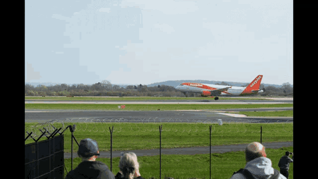 a plane with easyjet written on the tail