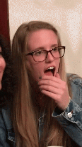 What Surprised GIF - What Surprised Confused GIFs