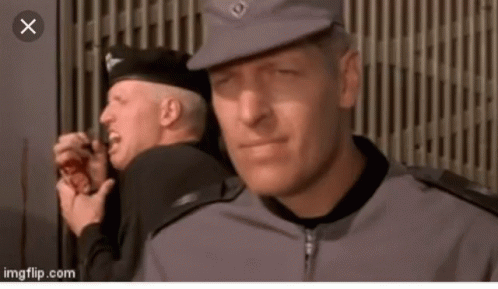 Starship Troopers GIF - Starship Troopers Medic GIFs