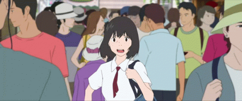 Running Away Crowded GIF - Running Away Crowded Belle GIFs