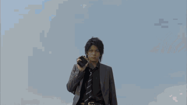 Kamen Rider Kiva Keisuke Nago GIF - Kamen Rider Kiva Keisuke Nago Keisuke Kato GIFs