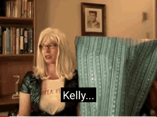 Kelly Condoms GIF - Kelly Condoms Condems GIFs