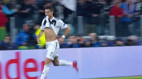 Cristiano Ronaldo Juventus GIF - Cristiano Ronaldo Juventus Abs GIFs
