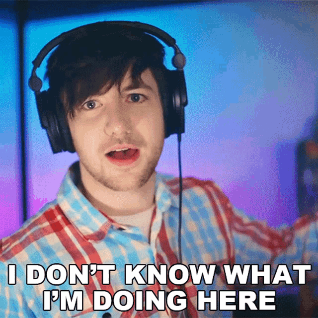 I Dont Know What Im Doing Here Robert Geraldino GIF - I Dont Know What Im Doing Here Robert Geraldino Robertidk GIFs