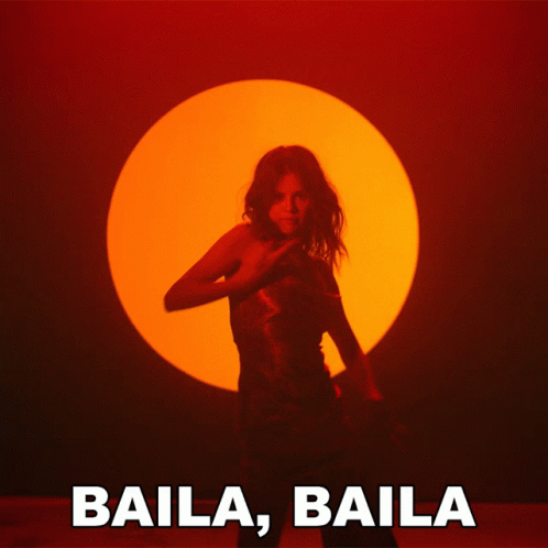 Baila Baila Selena Gomez GIF - Baila Baila Selena Gomez Baila Conmigo GIFs