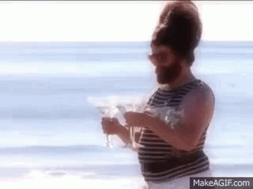 Drinks Partying GIF - Drinks Partying Beach GIFs