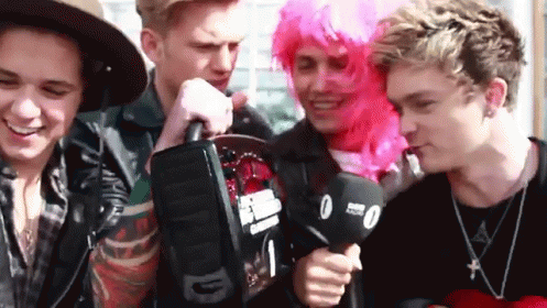 Tv GIF - The Vamps Singing GIFs