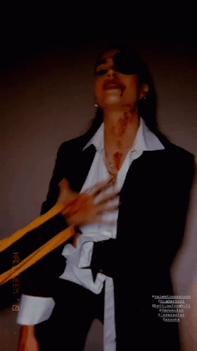 Valentina Zenere Kill Bill GIF - Valentina Zenere Kill Bill Choke GIFs