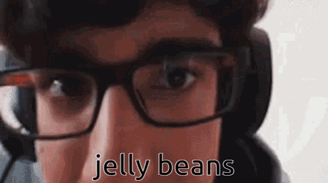 Jelly Beans Imher0watch GIF - Jelly Beans Imher0watch Imher0look GIFs