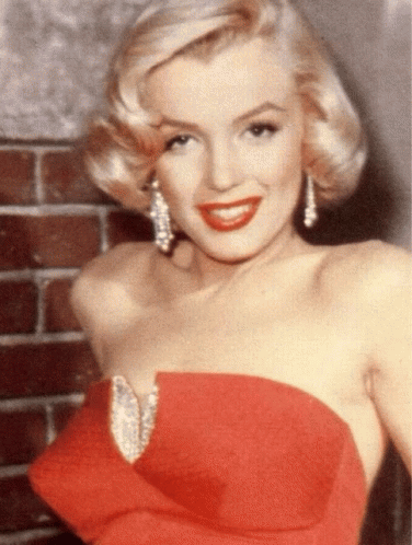Love You Wink GIF - Love You Wink Marilyn GIFs