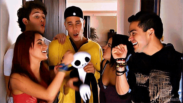 Rbd La Familia Alfonso Herrera GIF