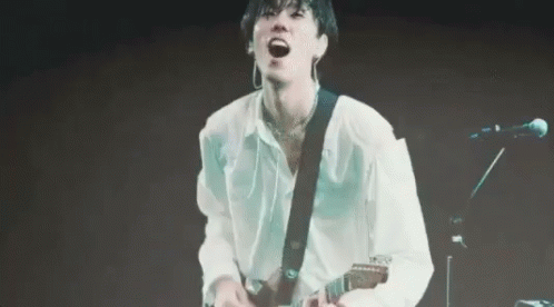 野田洋次郎　yojiro Noda ギター GIF - Yojiro Noda Guitarist Stage GIFs