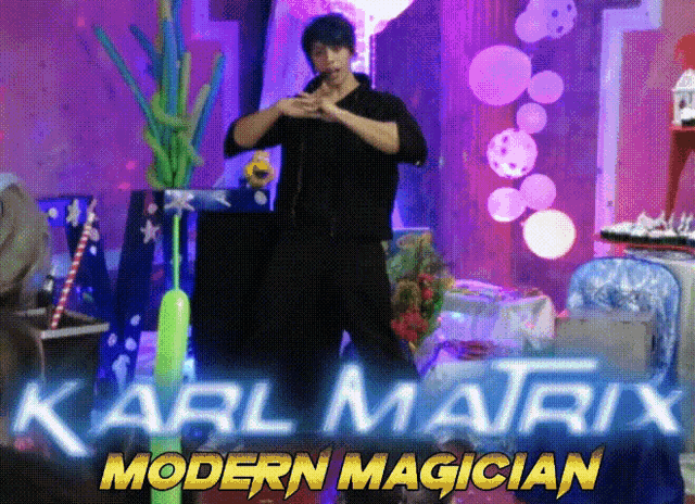 Karl Matrix Cd Magic GIF - Karl Matrix Cd Magic Cd Manipulation GIFs