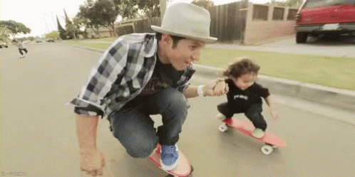 Dad Skateboarding With Kid GIF - Daddy Pai GIFs