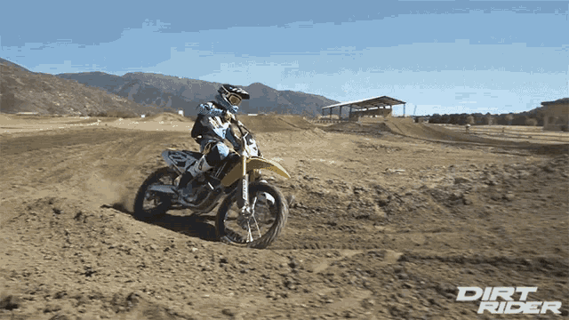 Motorcycle Ride Dirt Rider GIF - Motorcycle Ride Dirt Rider Riding A Motorcycle GIFs