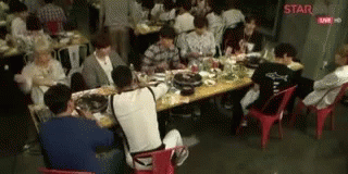 슈퍼주니어 회식 GIF - Super Junior Company Dinner GIFs