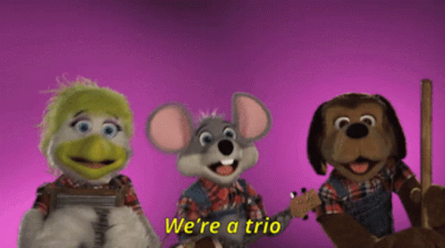 Chuck E Cheese Were A Trio GIF - Chuck E Cheese Were A Trio Trio GIFs