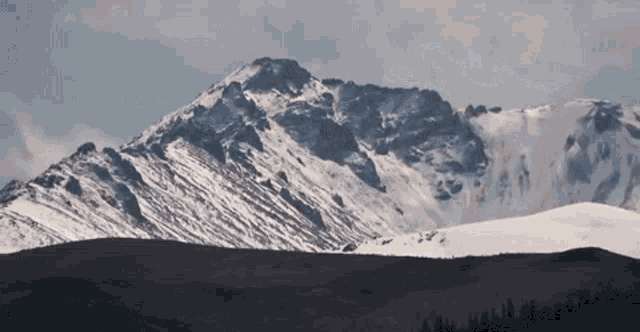 горы природа GIF