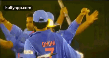 Sachin Hugs Dhoni.Gif GIF - Sachin Hugs Dhoni Cricket Sports GIFs