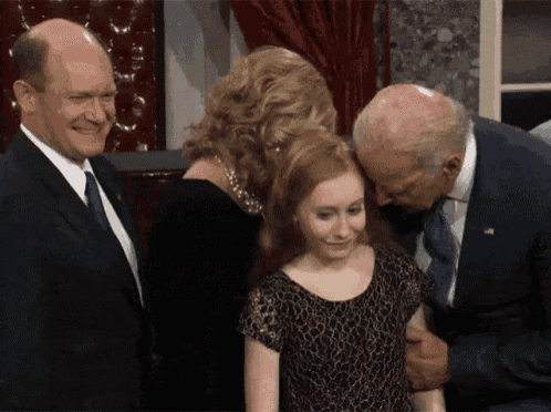 Joe Biden Awkward GIF - Joe Biden Awkward Kiss GIFs