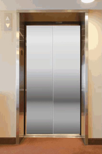 Shawn Breezy Elevator GIF - Shawn Breezy Elevator Fall Horror Special GIFs
