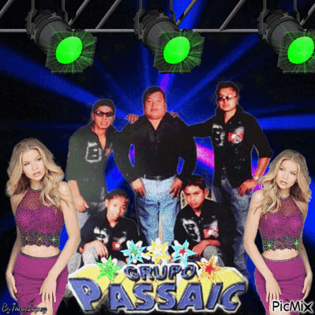 a group of people posing for a picture with the words grupo passaic in the background