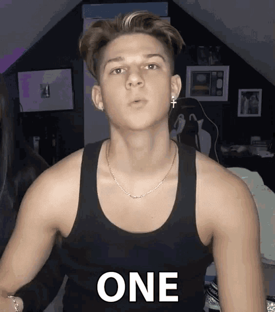 One Two Ready Go Conner Bobay GIF - One Two Ready Go Conner Bobay Ready Set Go GIFs