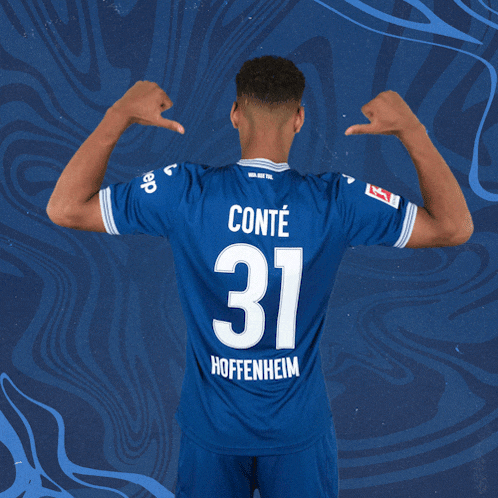 a soccer player with the number 31 on their jersey