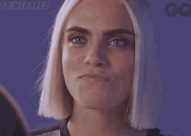 a close up of a woman 's face with the word primerares in the corner