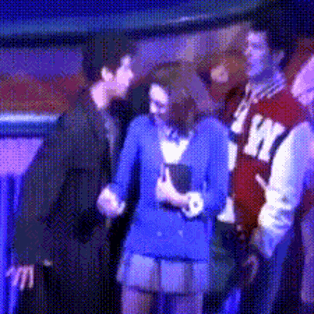 Hold Hand Holding Hands GIF - Hold Hand Holding Hands Veronica Sawyer GIFs
